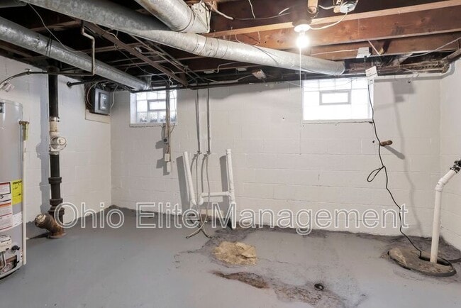 Building Photo - 2239 Homestead Dr