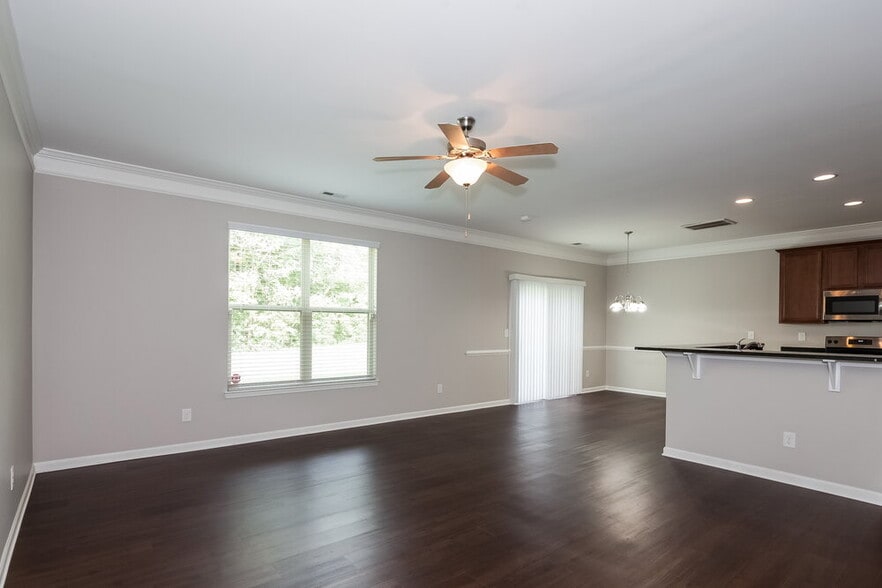 Building Photo - 11723 Sweetbriar Ridge Dr