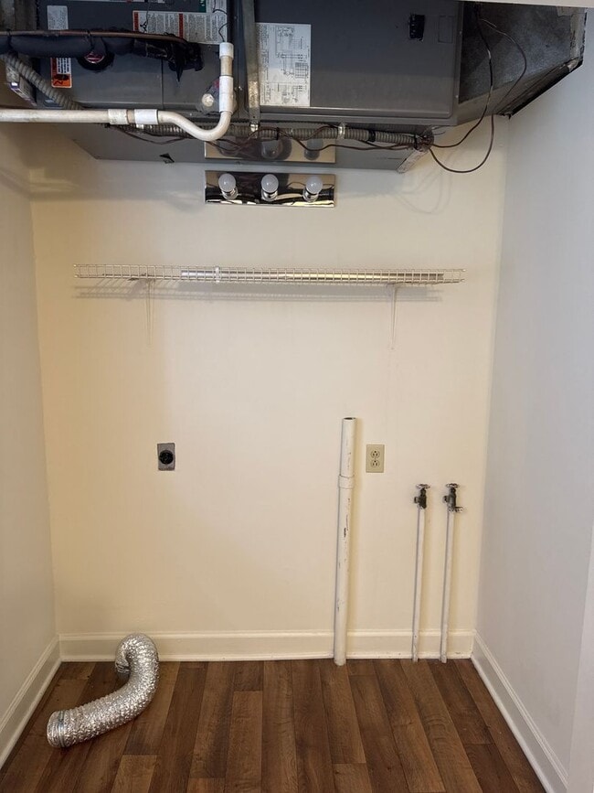 Building Photo - 523 A Dawson Ln