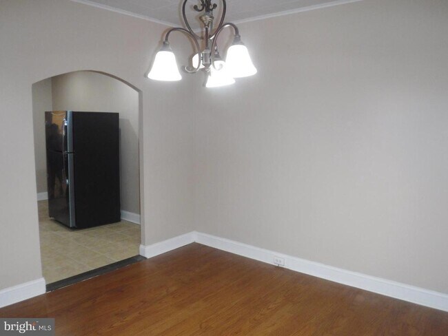 Building Photo - 540 George St