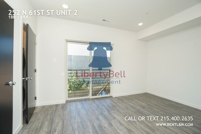 Building Photo - 252 N 61st St