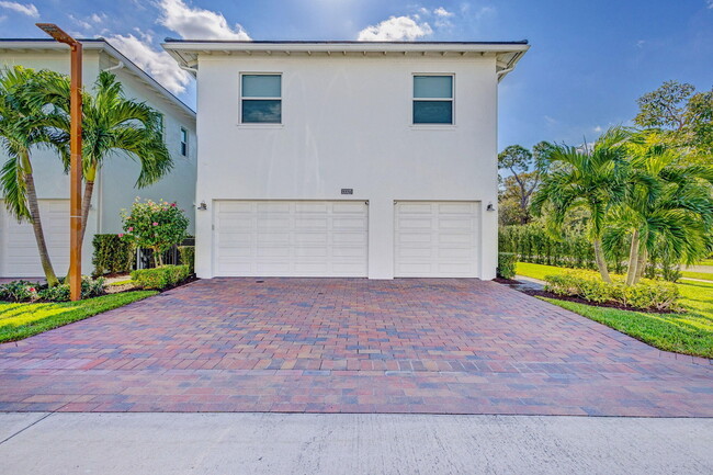 Building Photo - 13325 Machiavelli Way