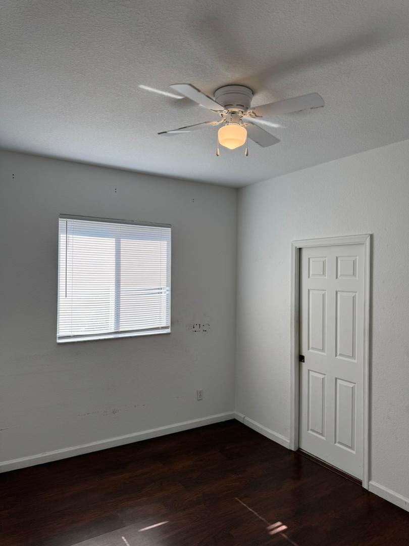 Building Photo - 8706 NW 38th Dr