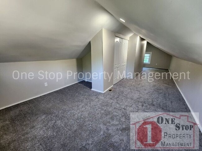 Building Photo - Beautiful 3 Bedroom 1 Bathroom in Kansas City