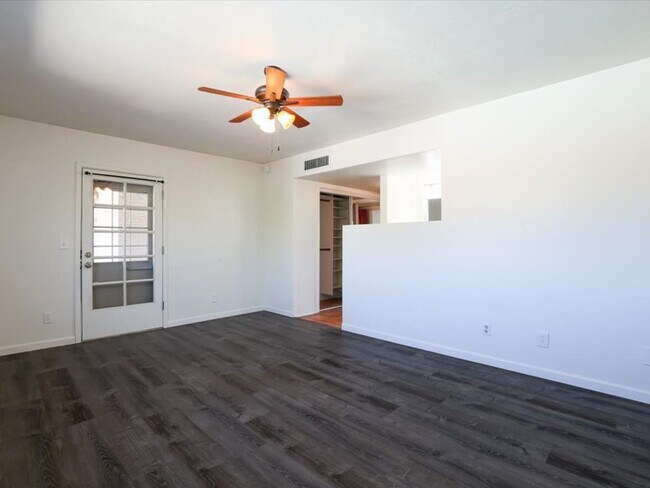 Building Photo - ? Stunning Mountain-View Home with Private Pool & All Utilities Included!!