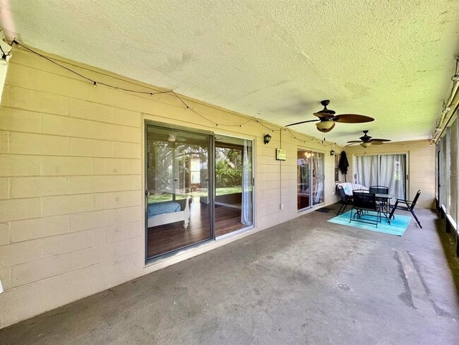 Building Photo - 8134 Winthrop Dr