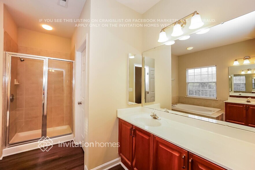 Building Photo - 11537 Foggy Bank Ln