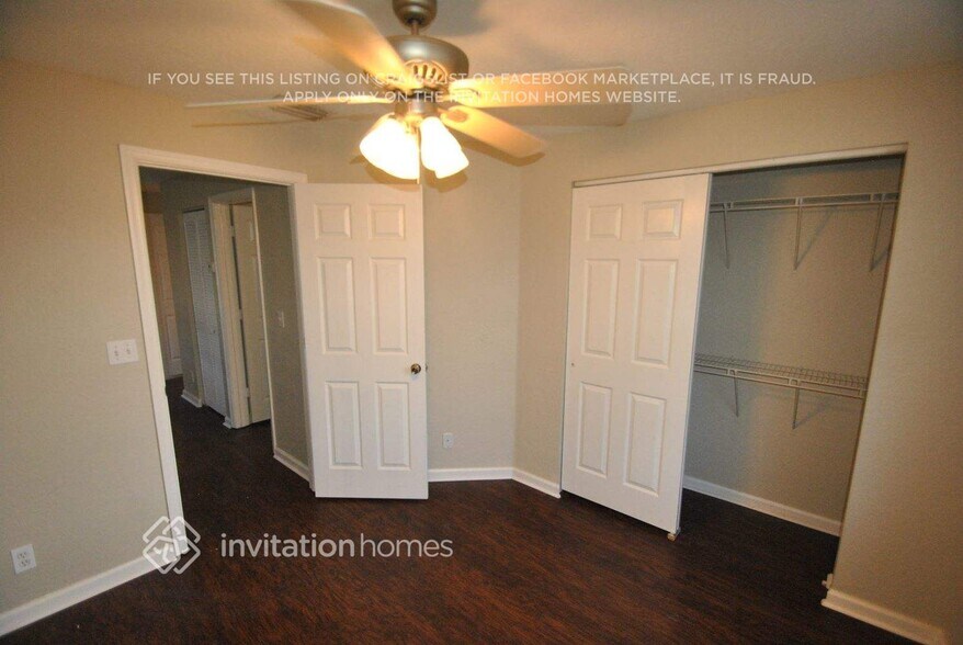Building Photo - 964 Summit Lake Dr