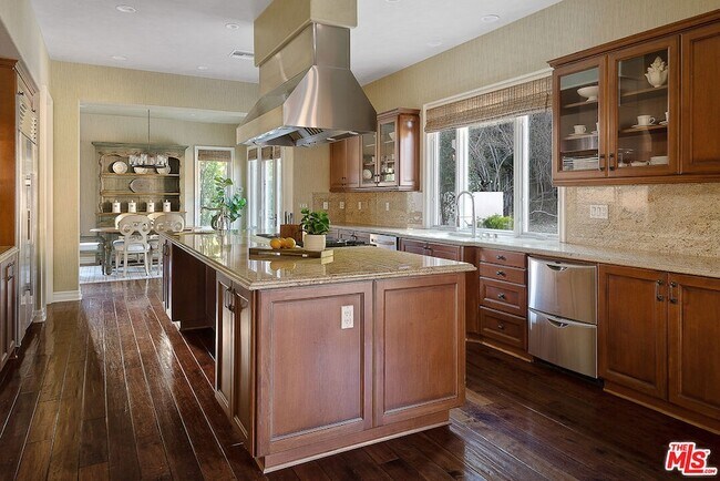 Building Photo - 4130 Prado De Los Caballos