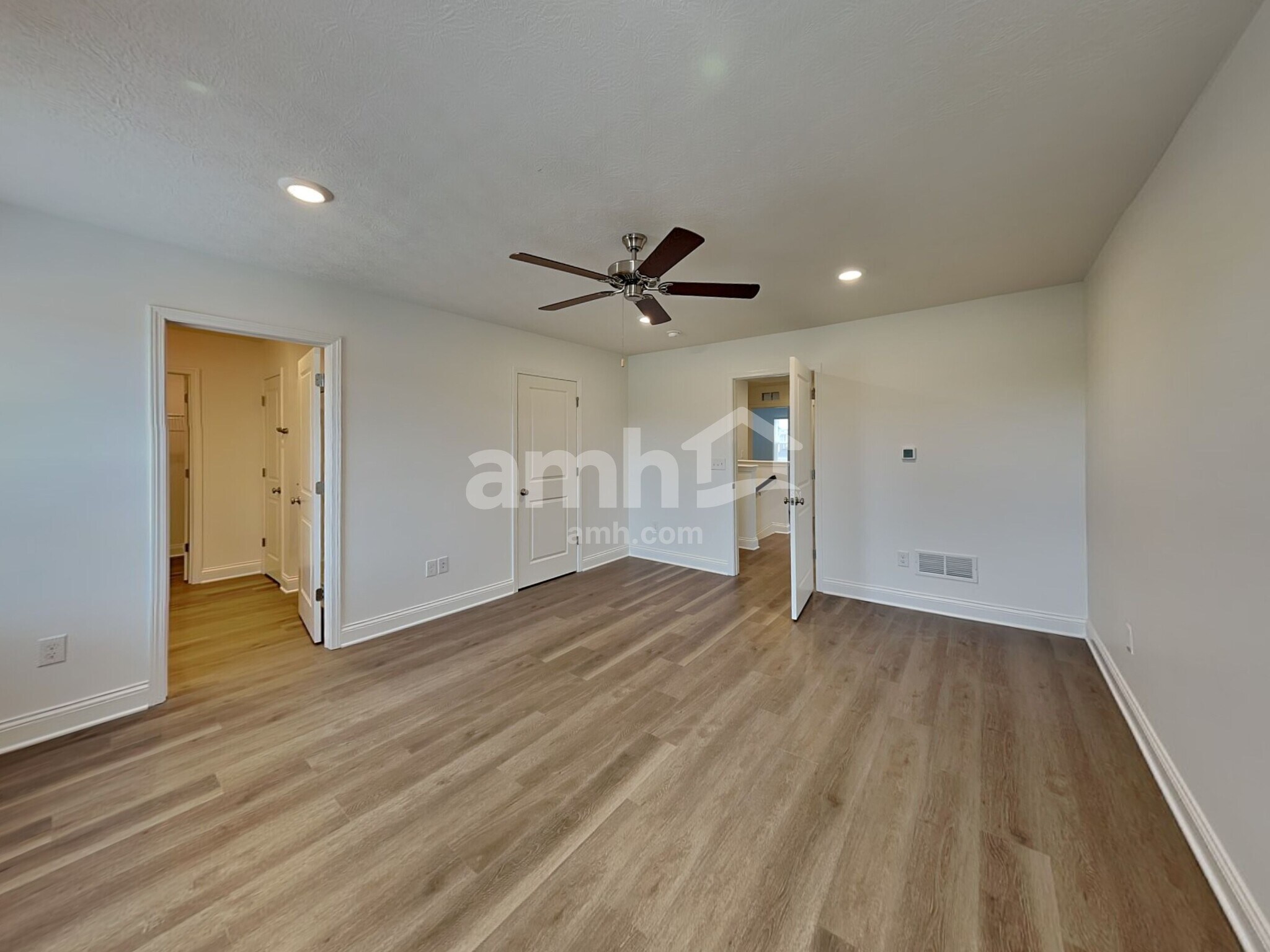 Building Photo - 9169 Henley Ave