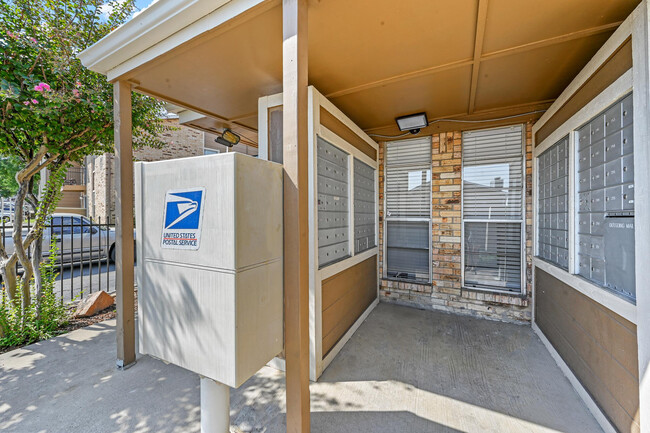 Mail center - Broadmoor Place