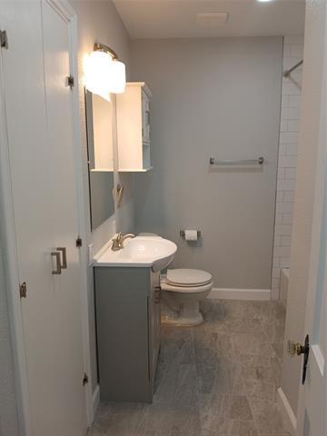 Building Photo - 2523 Alco Ave