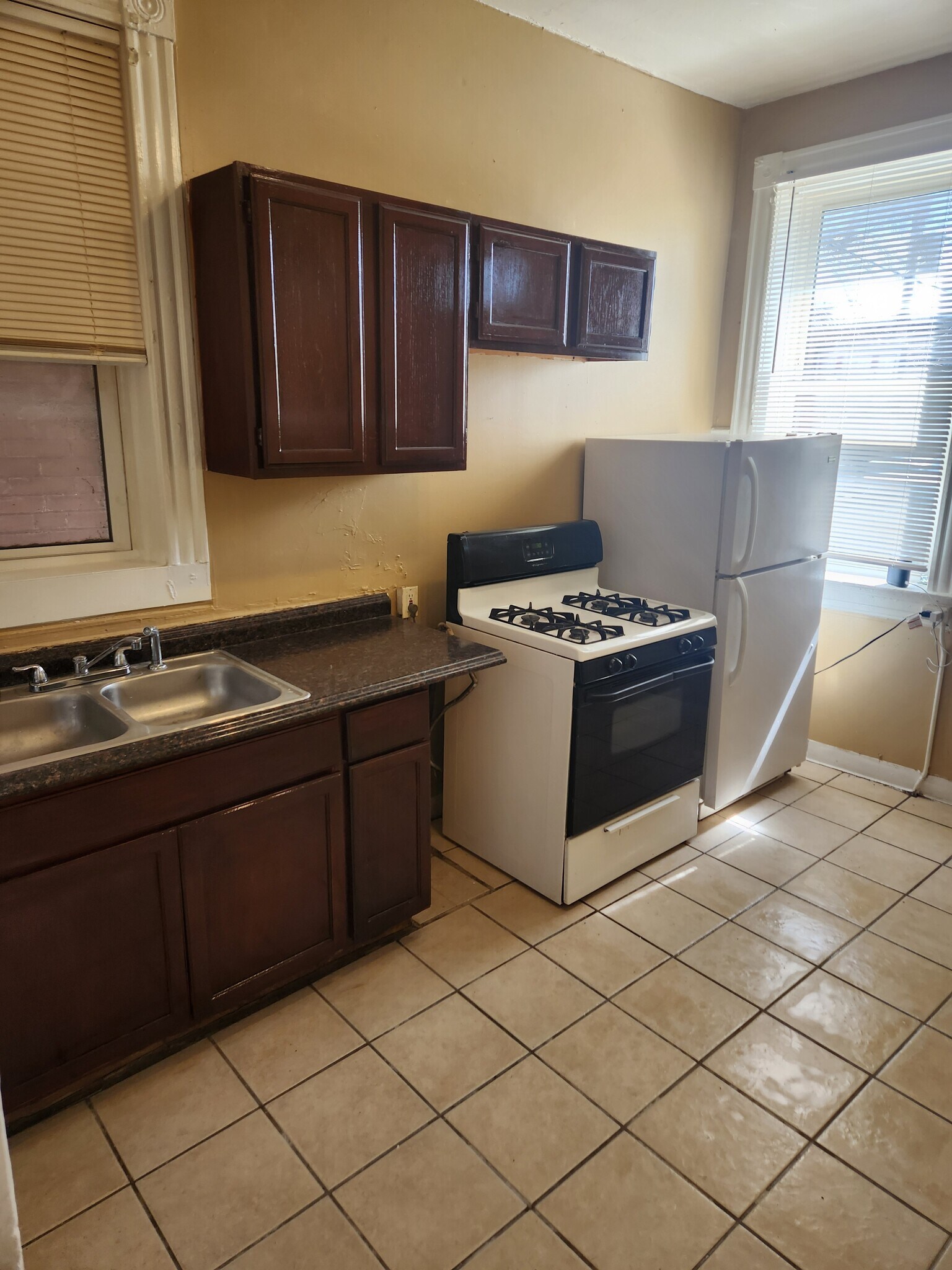 Building Photo - 4626 Enright Ave