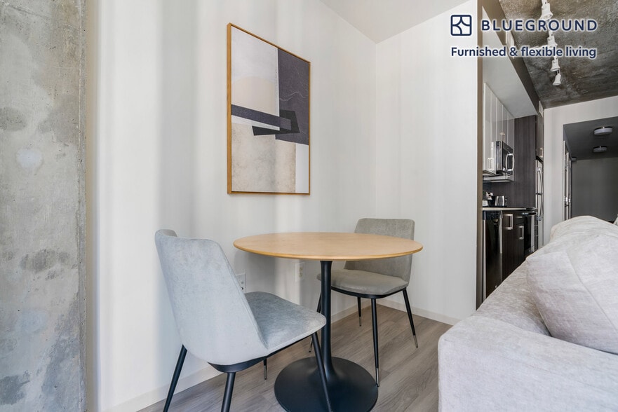 Building Photo - 55 M St NE