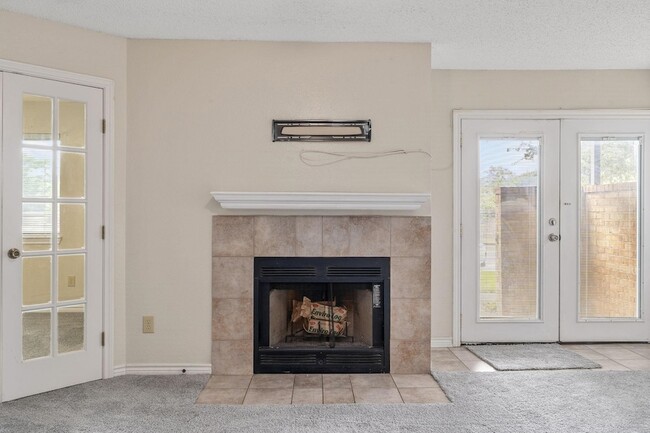 Building Photo - 1712 Baird Farm Cir