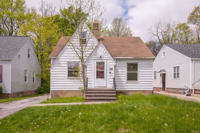 Building Photo - Convenient Showings — No Appointment Needed!