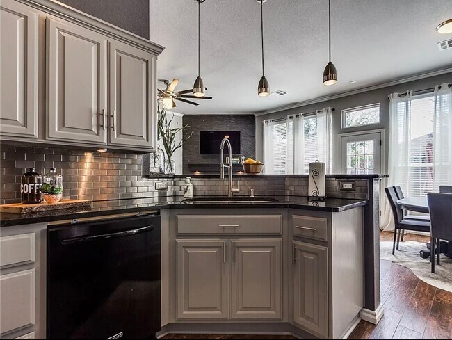 Building Photo - 10704 NW 32nd St