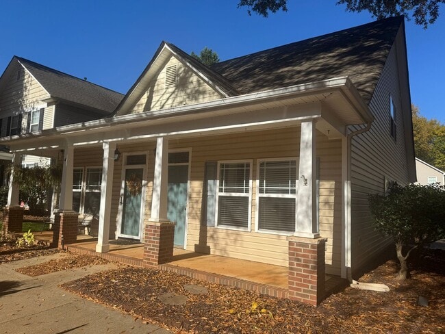 Primary Photo - Charming 2-Bedroom with Fresh Updates