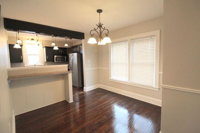 Building Photo - 3 Shenandoah Ave