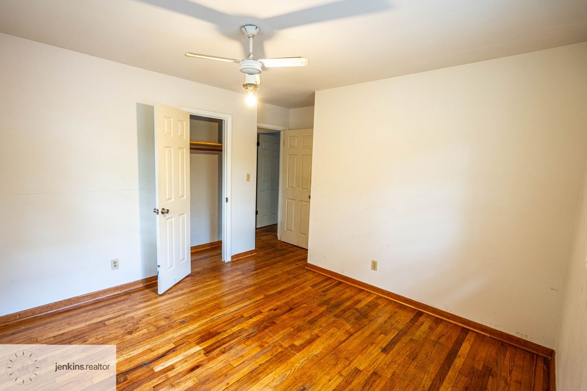 Building Photo - 2644 Preston Dr