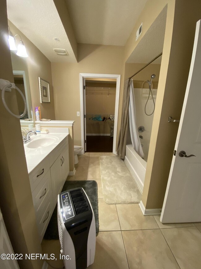 Building Photo - 10435 Mid Town Pkwy