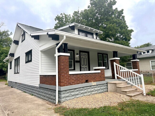 Building Photo - 1457 S 17th St