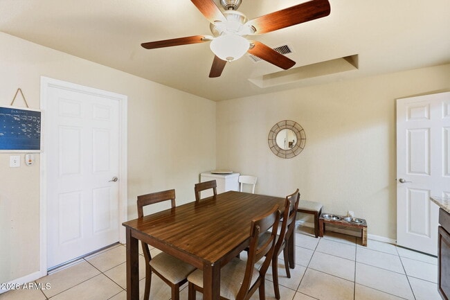 Building Photo - 2352 E Delgado St