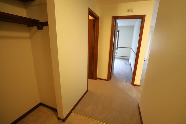 Entry - Chalet Apartments