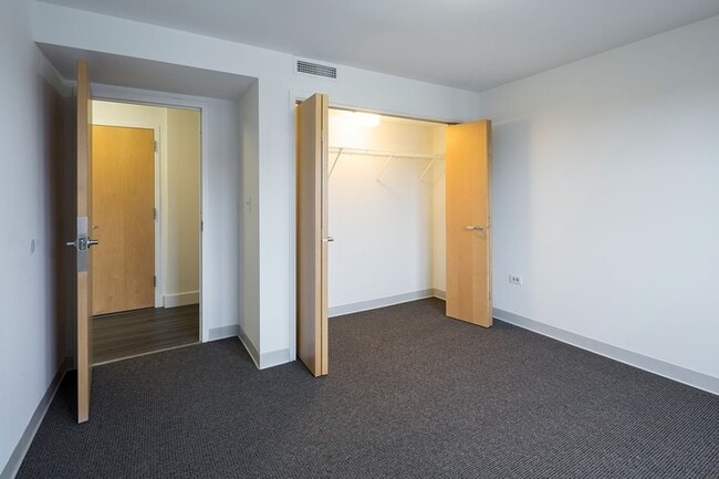 Floorplan - 1400 E. 57th Street