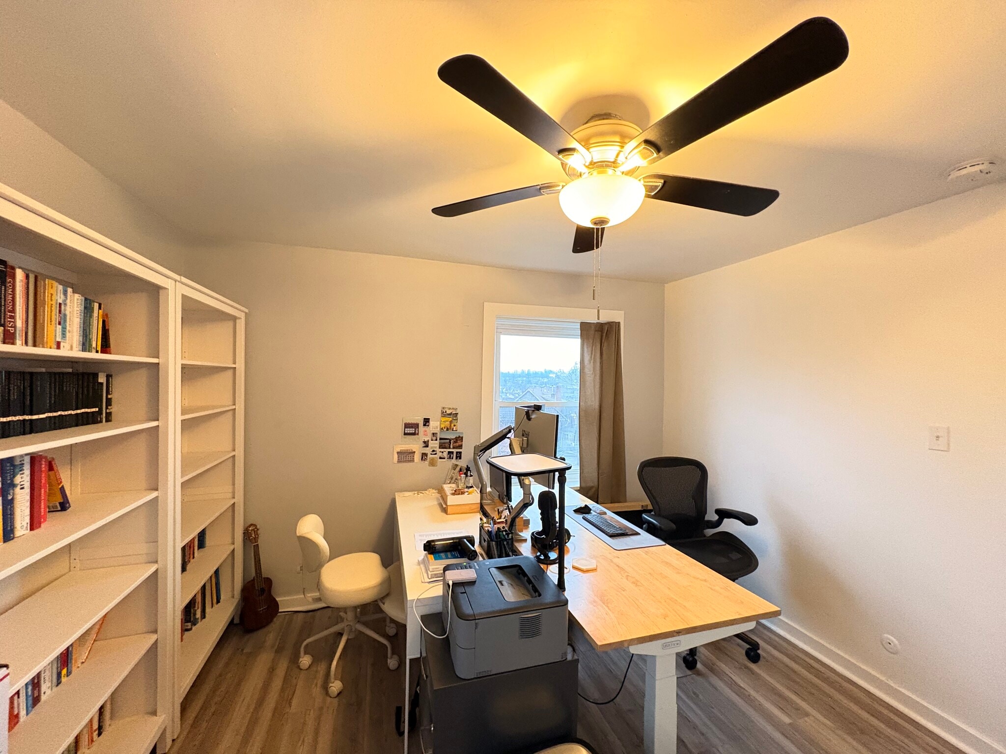 Building Photo - 5737 Hobart St