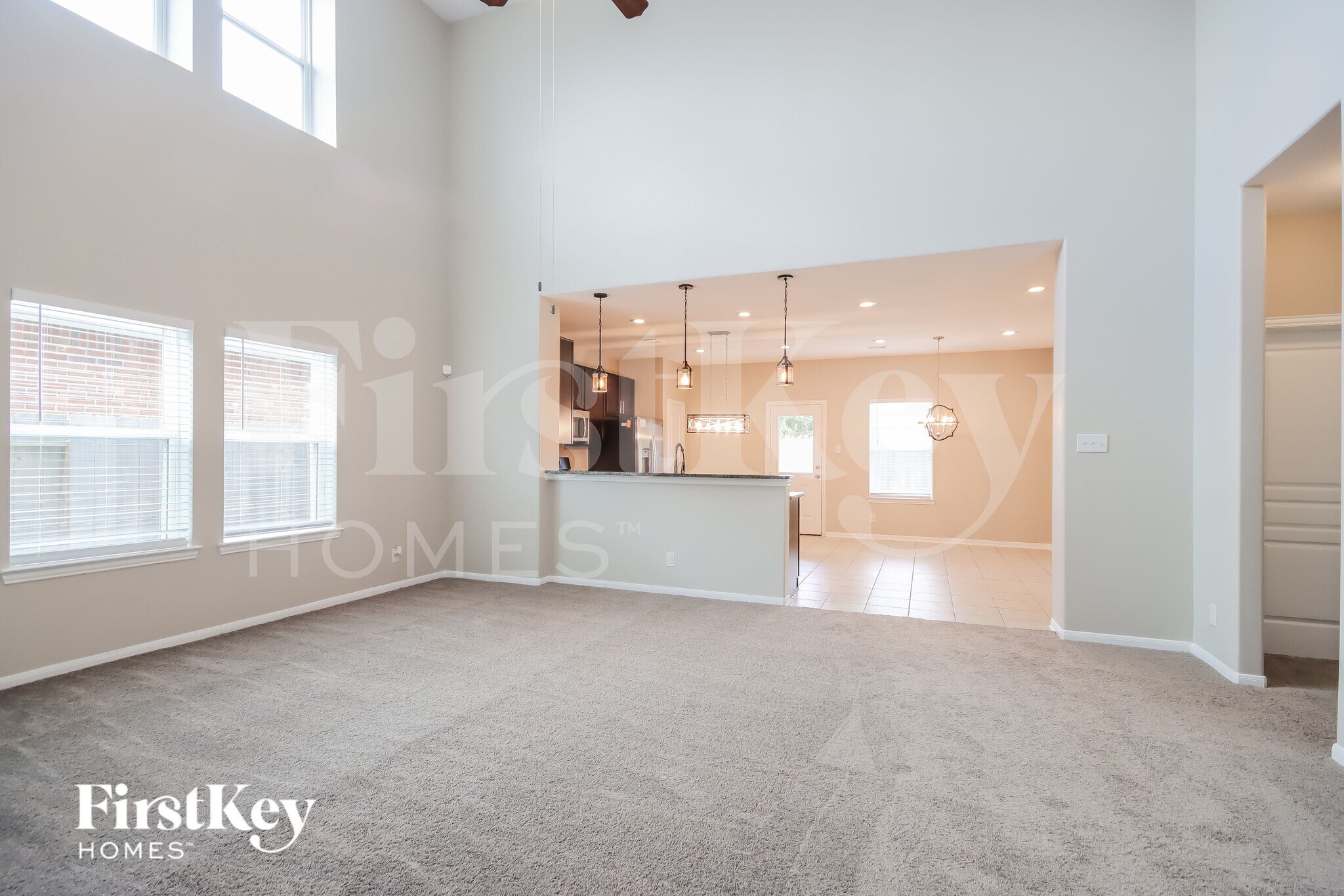 Building Photo - 10002 Chase Ct