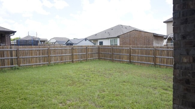 Building Photo - 6302 Cool Creek Dr