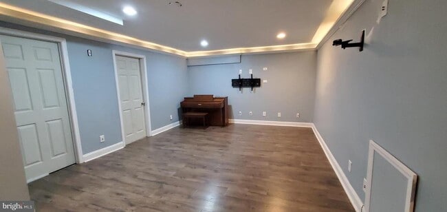 Building Photo - 2521 Farrier Ln