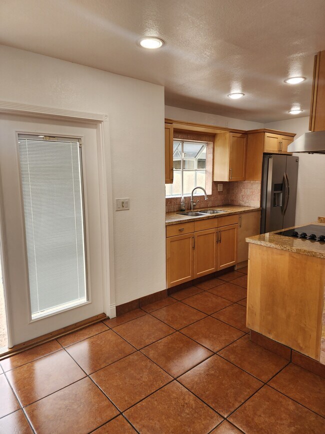 Building Photo - 25743 Hogan Dr