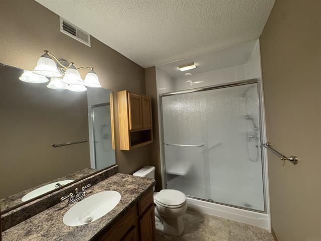 Building Photo - 4705 Chadwick Rd