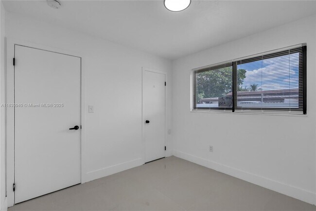 Building Photo - 18805 NW 31st Ave