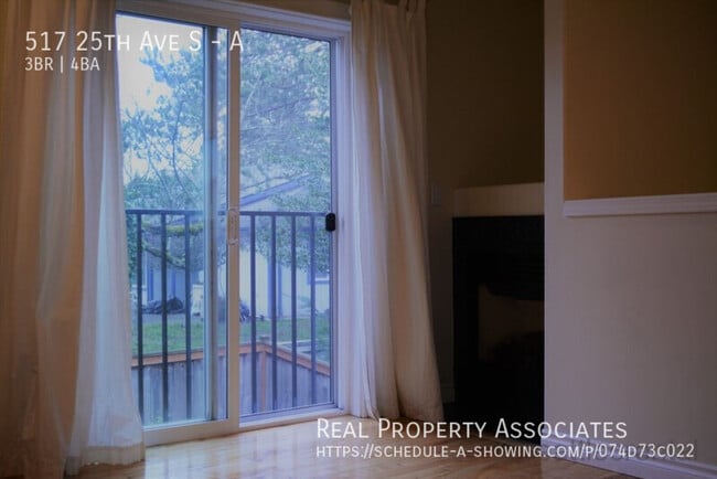 Building Photo - 517 25th Ave S