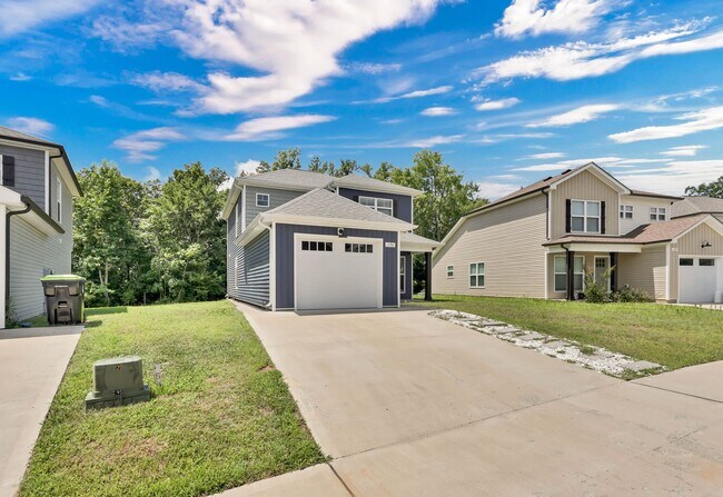 Building Photo - 1196 Cottonwood Dr