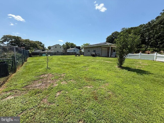 Building Photo - 3028 Tennessee Ave