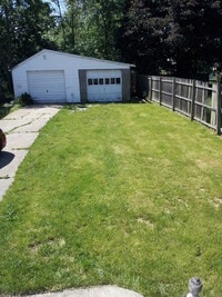 Building Photo - 3 BDRM HOUSE FOR RENT