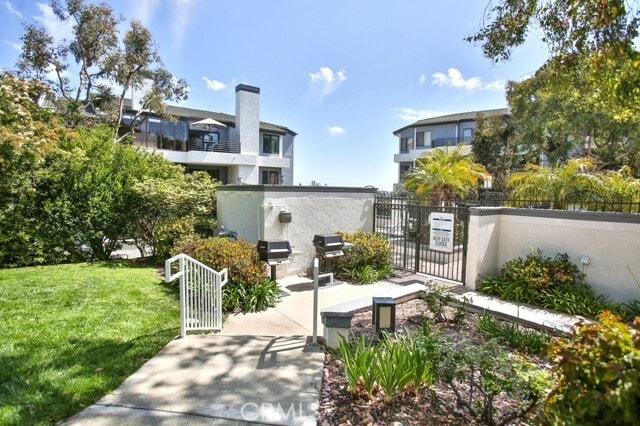 Building Photo - 270 Cagney Ln