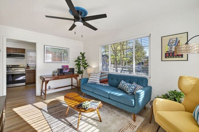 Building Photo - The Biggest Little BnB, Fully Furnished Vacation Rental!
