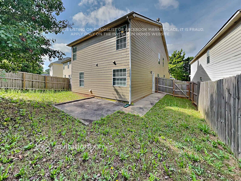 Building Photo - 2412 Cornell Cir