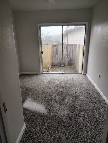 Building Photo - 7716 Appleton St