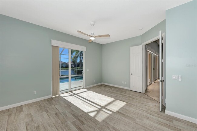 Building Photo - 13465 Bastiano St