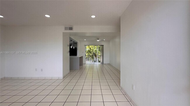 Building Photo - 8401 SW 107th Ave
