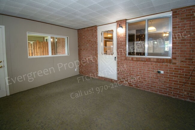 Building Photo - 1321-1323 E. 16th St.