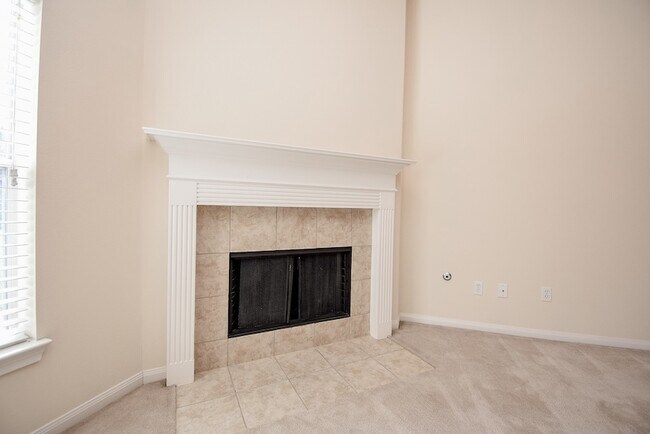 Building Photo - 10727 Gilford Crest Dr