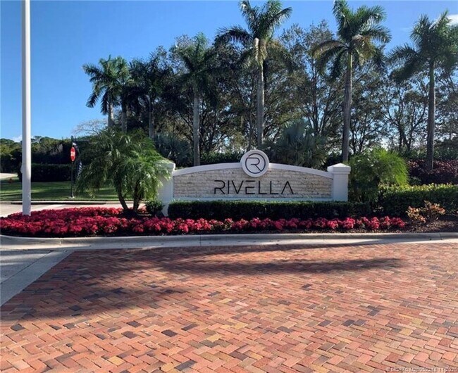 Building Photo - 149 Southeast Cor. Arno