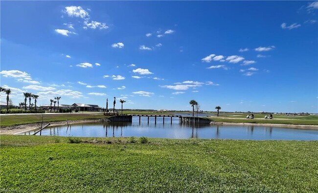 Building Photo - 5739 Oakmont Ct